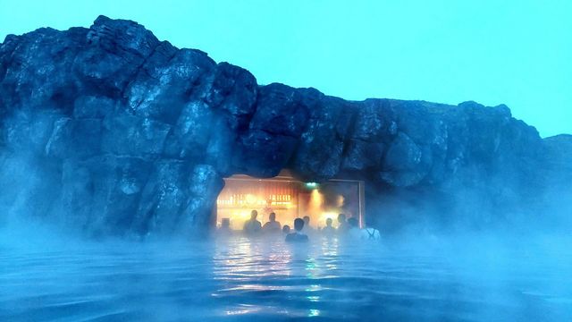 スカイラグーン地熱スパで肌も心もリラックス